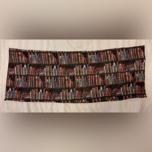SOLD - Bookshelf infinity scarf